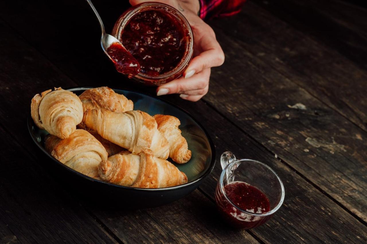 Bed And Breakfast Kolo Adults Only Bužinija 外观 照片
