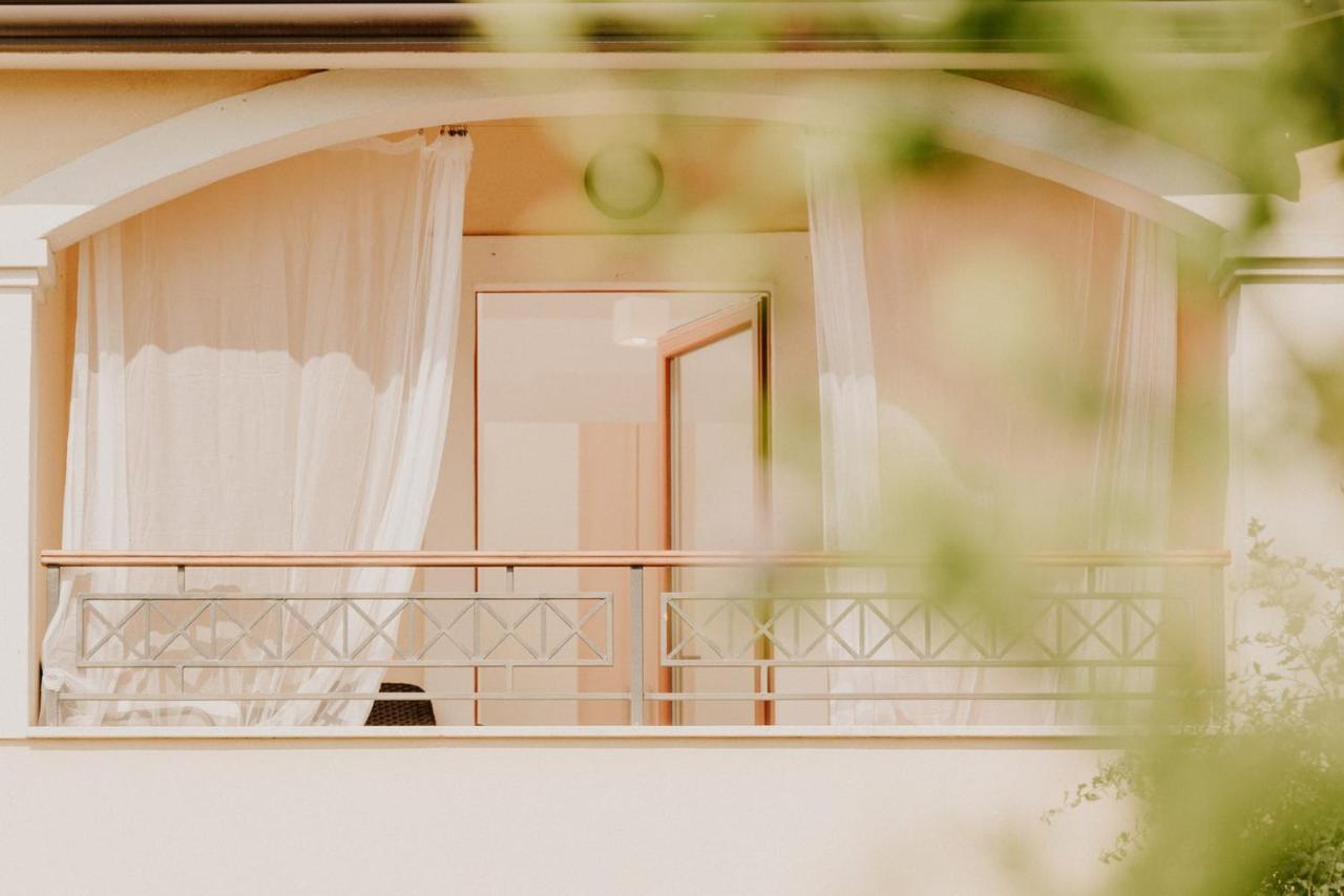 Bed And Breakfast Kolo Adults Only Bužinija 外观 照片