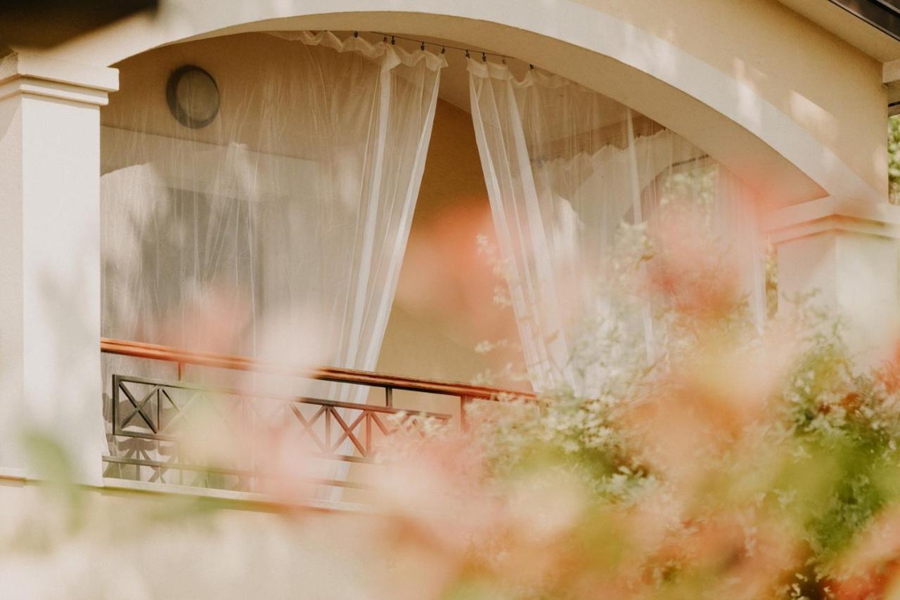 Bed And Breakfast Kolo Adults Only Bužinija 外观 照片