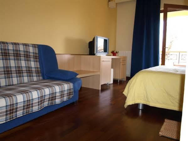 Bed And Breakfast Kolo Adults Only Bužinija 外观 照片